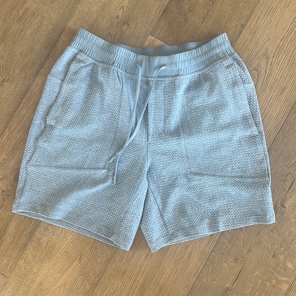 Lululemon At Ease Short 7”